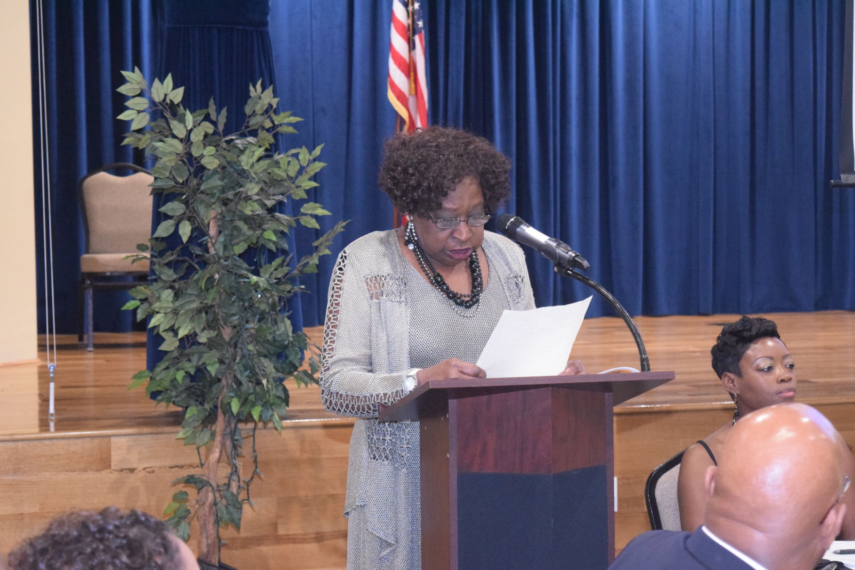 Jannette Mickens gives a Poetic Expression to the Businesses of Waverly